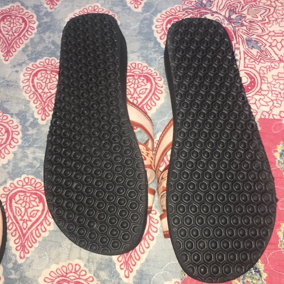 Sandals - Picture 3 of 3